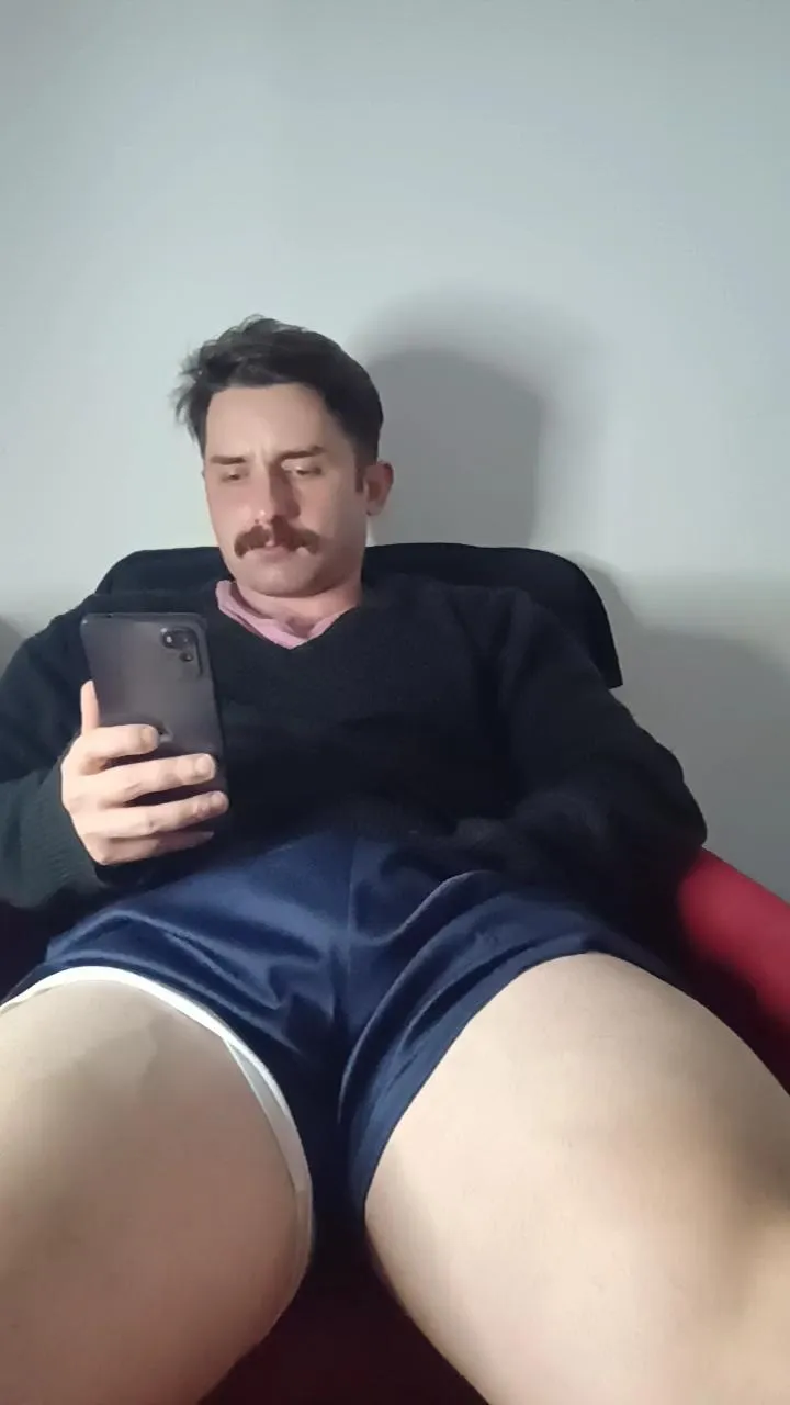 Offline SaymonFitness on Cam4