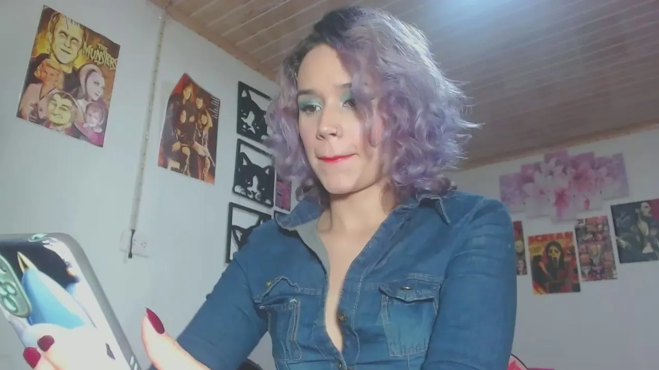 Offline scarlett_rouse on Cam4