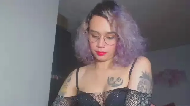 Offline scarlett_rouse on Cam4