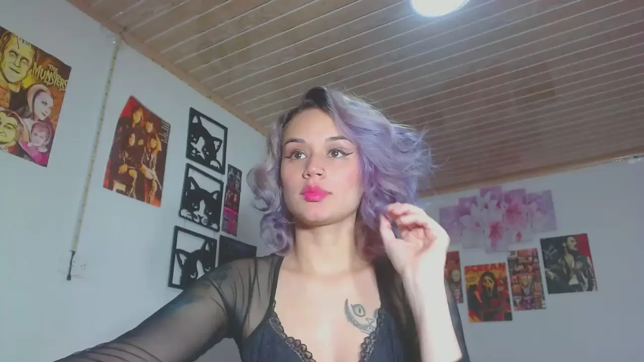 Offline scarlett_rouse on Cam4