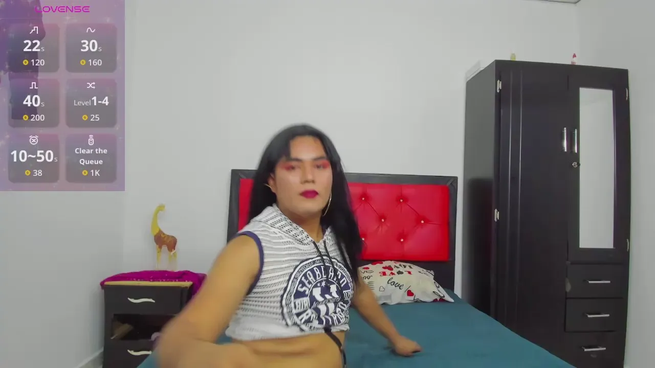 Offline SCARLETTOMPSOM on Cam4