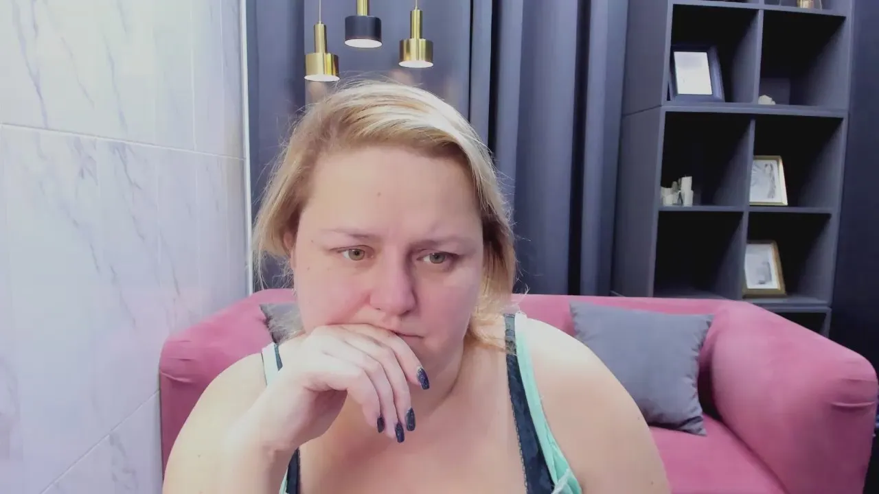 Offline ScarlettSoft on Cam4