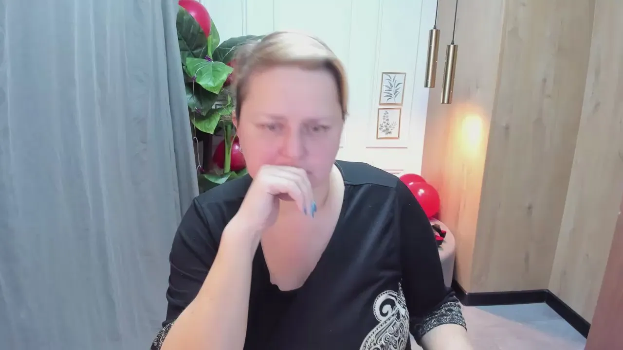 Offline ScarlettSoft on Cam4