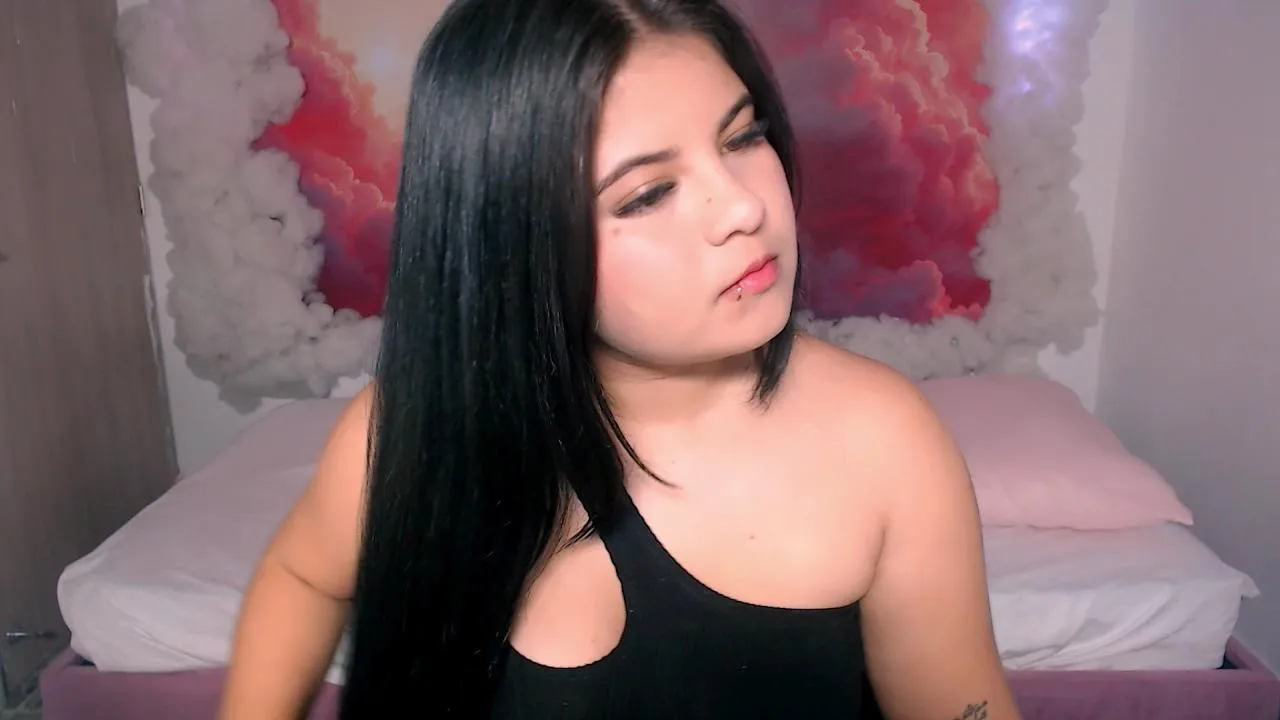 Offline SccarlettGracee on Cam4