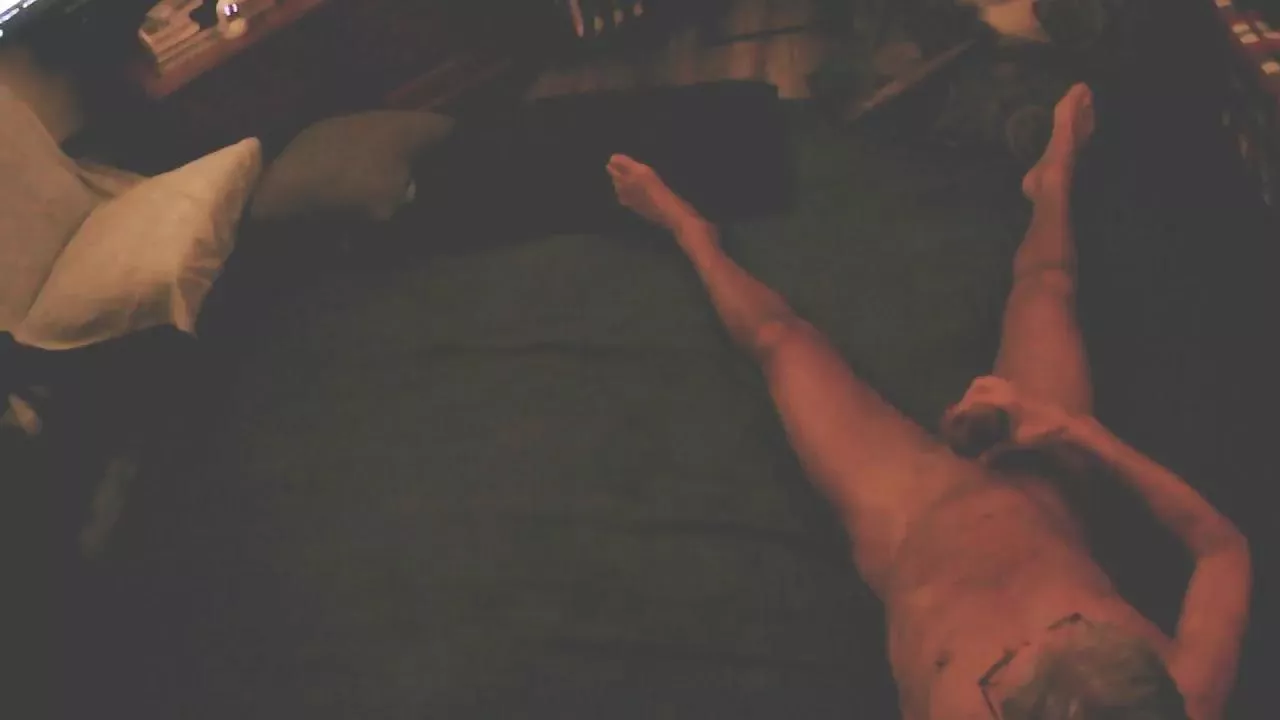 Offline SchagenNH on Cam4