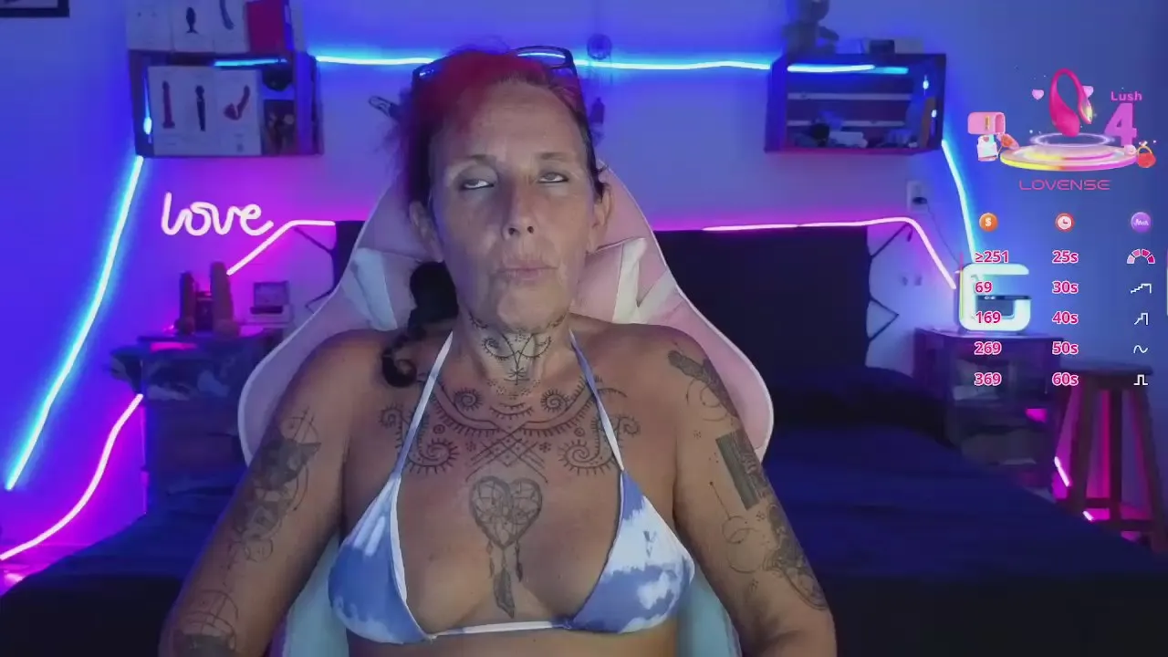 Offline SelvaggiaCaribe on Cam4