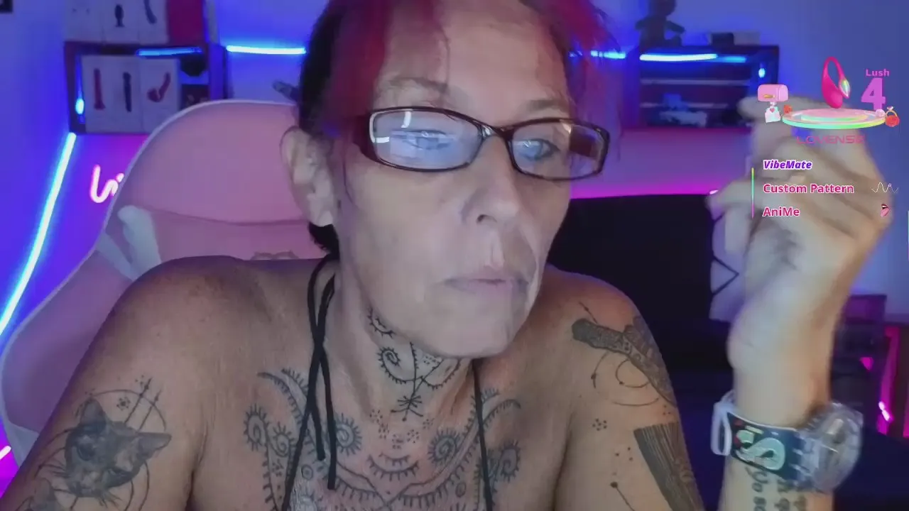 Offline SelvaggiaCaribe on Cam4