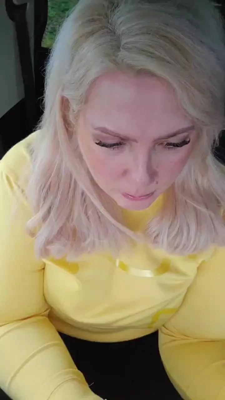 Offline SensualMinx on Cam4