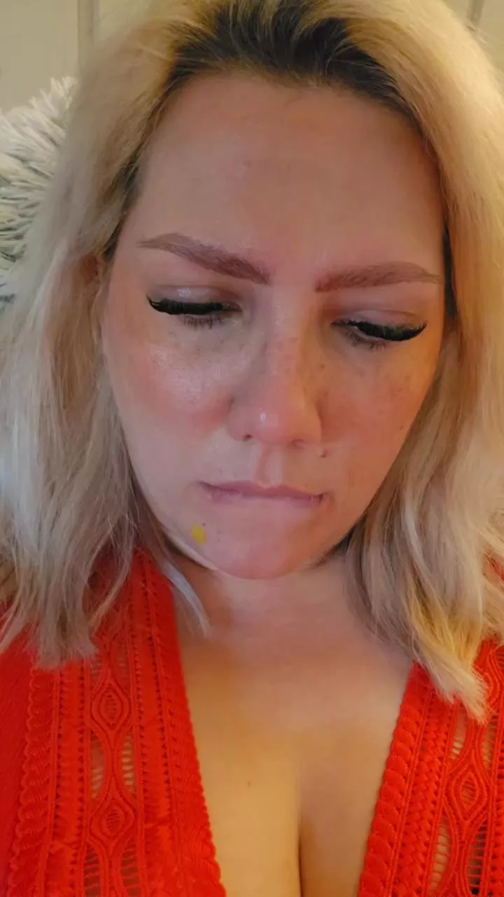 Offline SensualMinx on Cam4