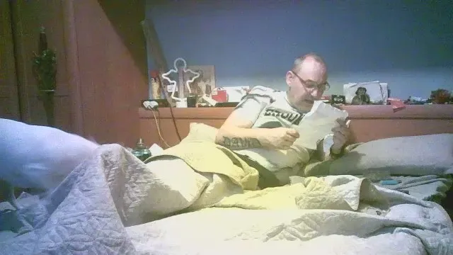 Offline serapo37 on Cam4