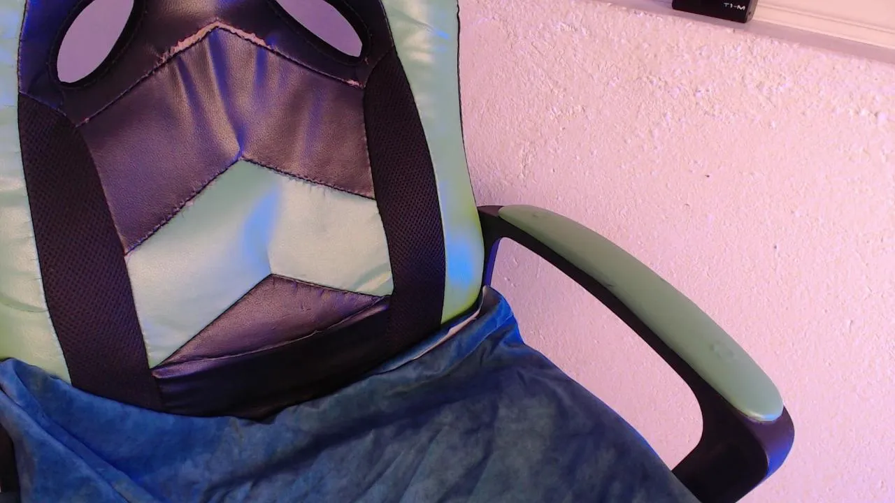 Freechat sextrixie on Cam4