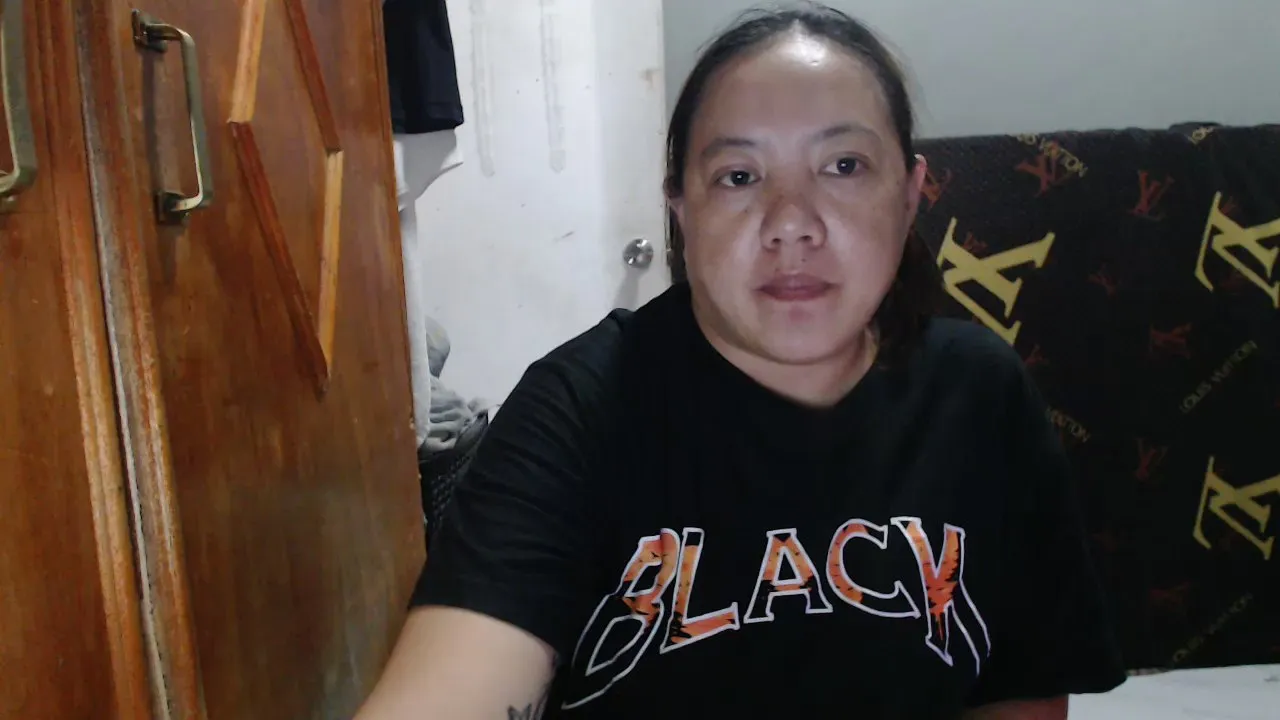 Offline sexy_gale on Cam4