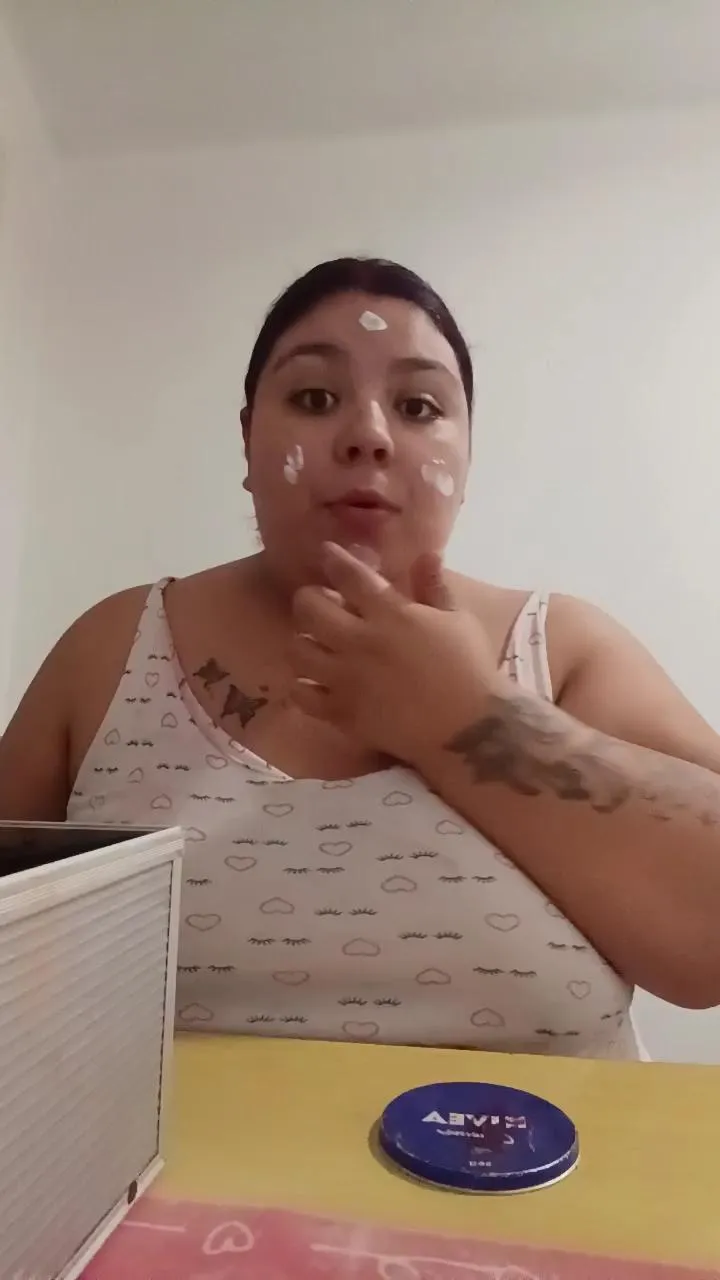 Offline SexyGirl22t on Cam4