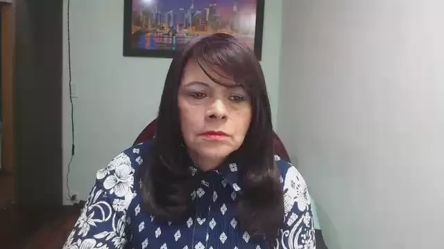 Offline sexygradmom on Cam4