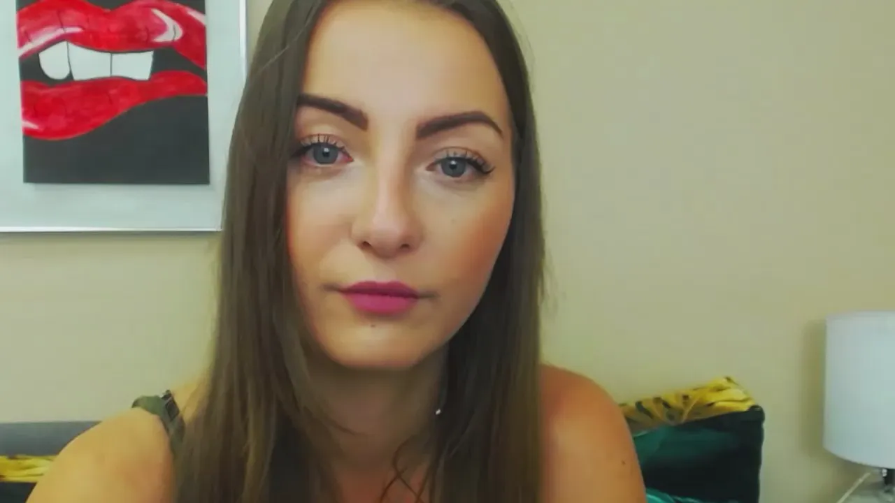 Offline SexyNatalie on Cam4