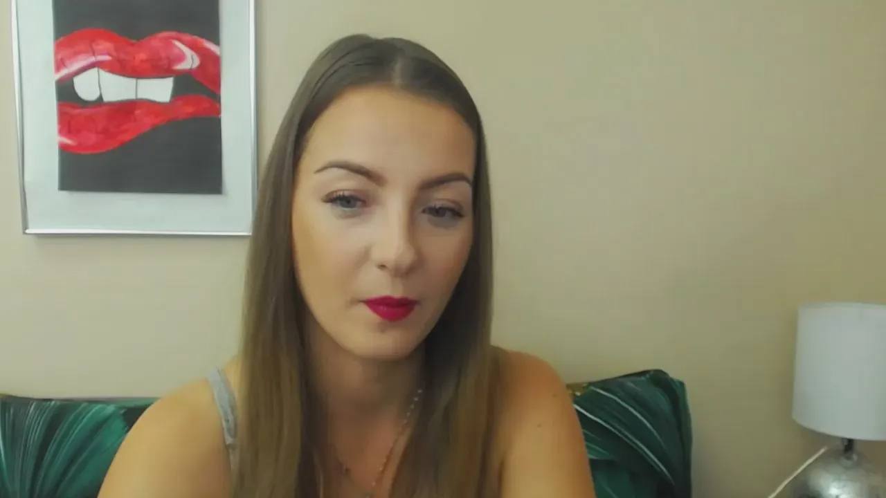 Offline SexyNatalie on Cam4