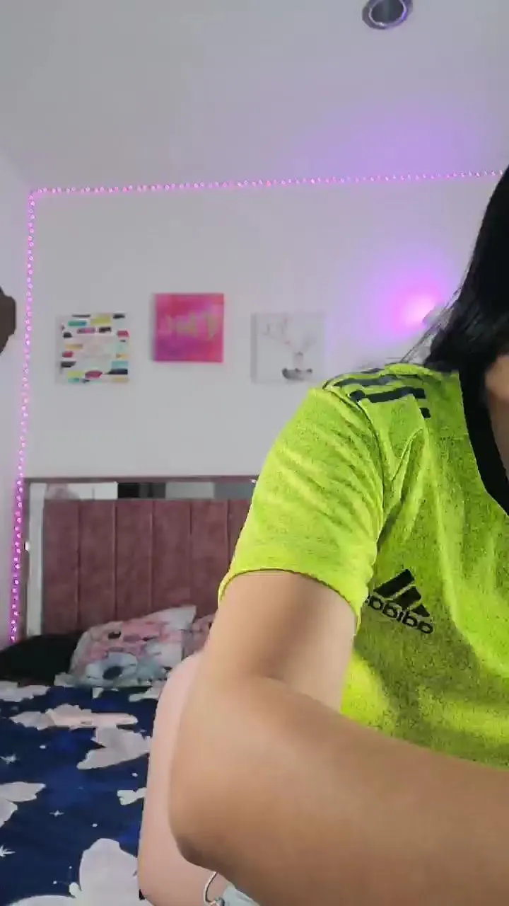 Freechat shagi_ on Cam4