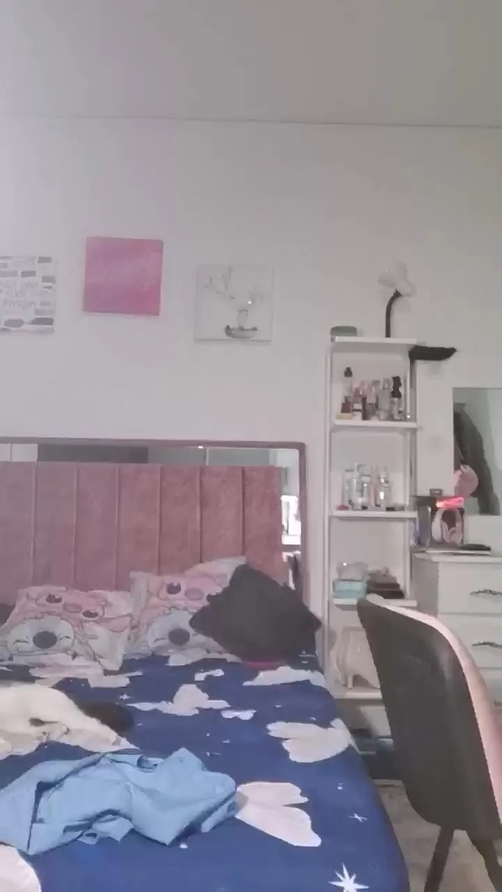 Freechat shagi_ on Cam4