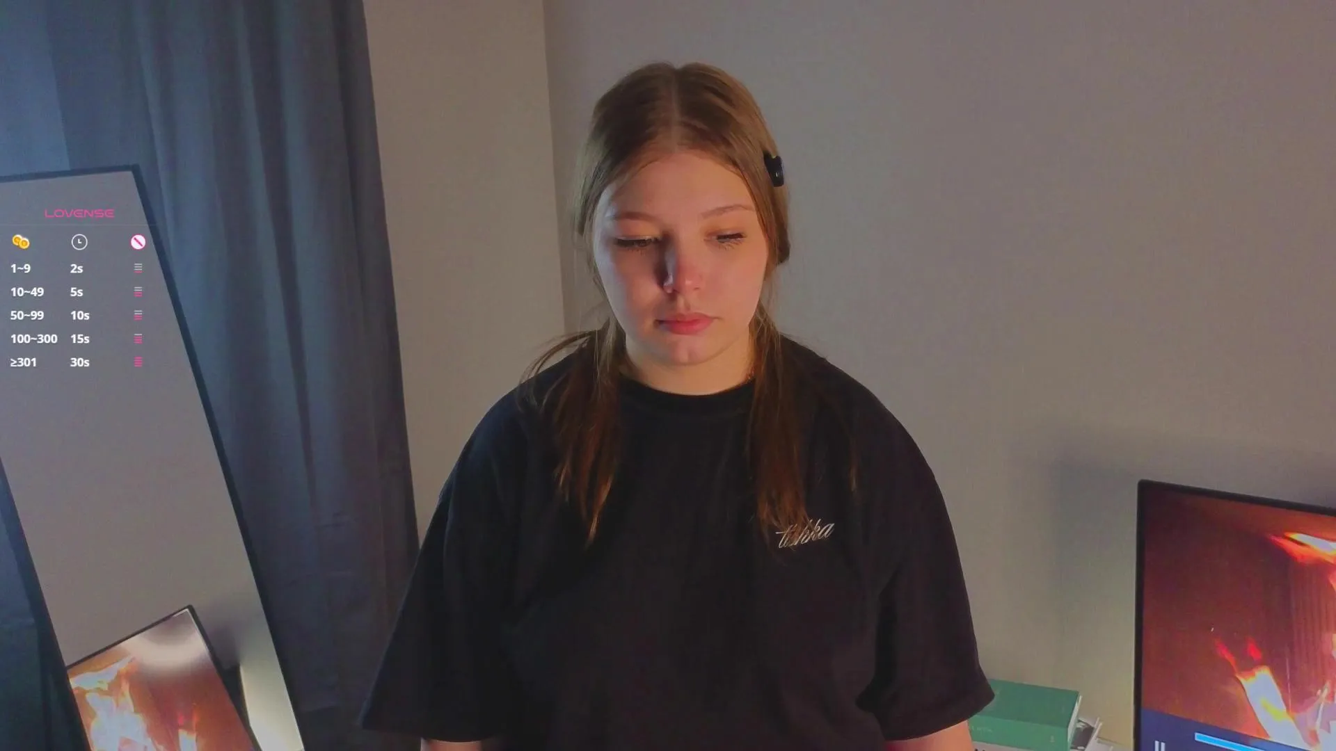 Offline SharikaThoms on Cam4