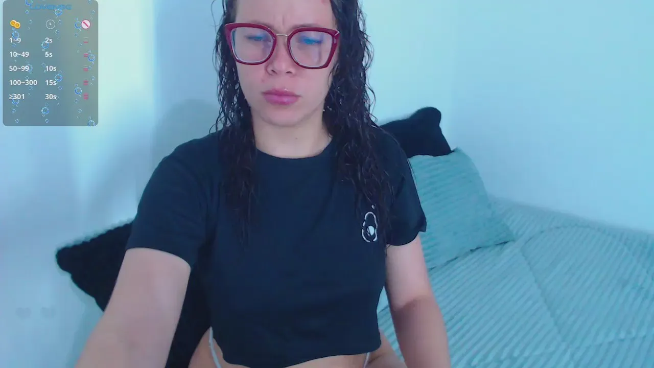 Offline SharonRobers on Cam4