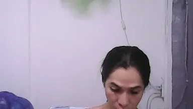 Offline shemalecumm4u on Cam4