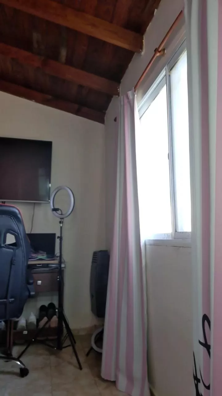 Offline Shirlita2 on Cam4