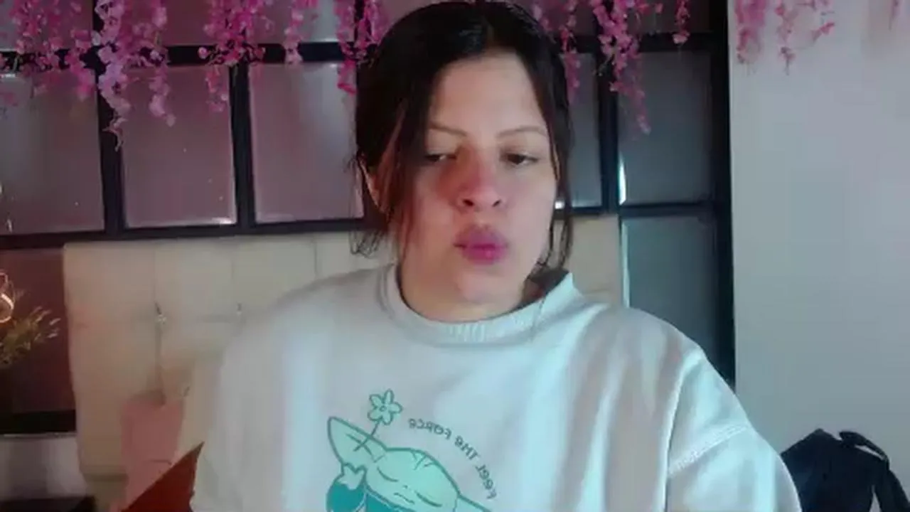 Offline shyvibes_ on Cam4