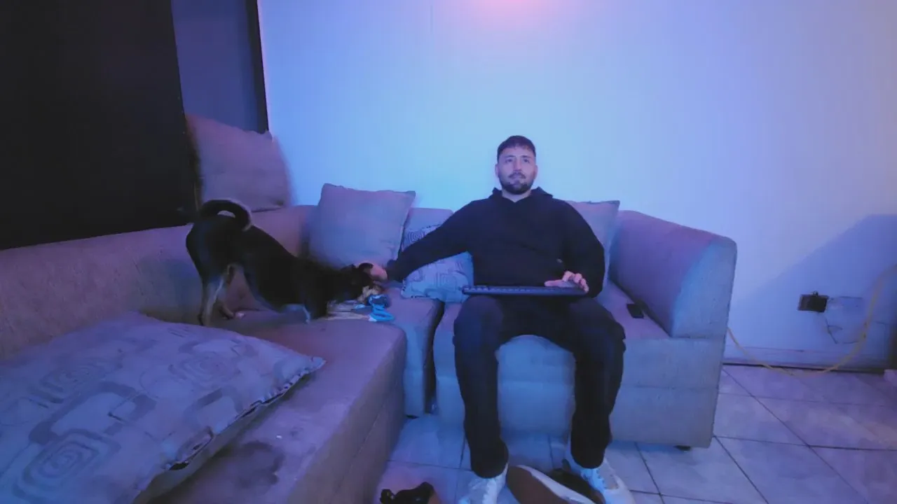 Offline siegfriedll on Cam4