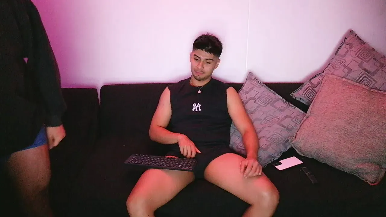 Cam4 siegfriedll is Freechat siegfriedll — #masturbation #feet #amateur #anal #ass