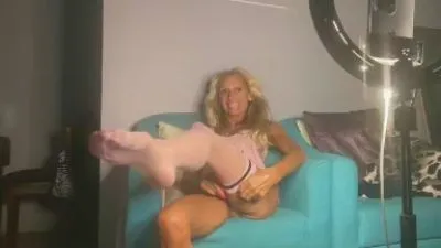 siennadiamond —  #C2C #pussy #striptease #cute #spanking #feet #pornstar