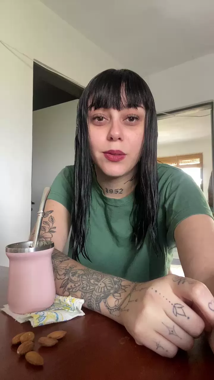 Offline Siltorres33 on Cam4