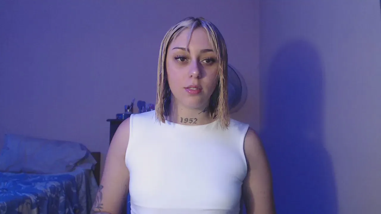 Offline Siltorres33 on Cam4