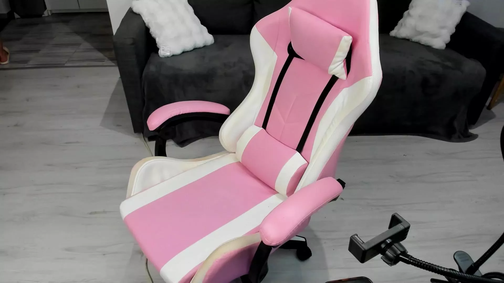 Offline Sinwithamy on Cam4