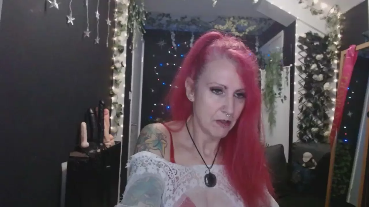 Offline SkySparks on Cam4