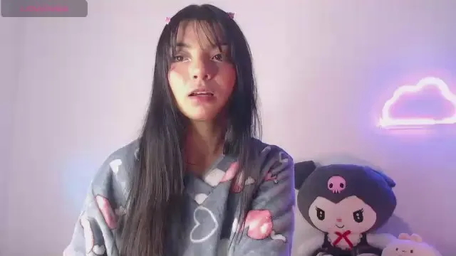 Offline sofi_soft_ on Cam4