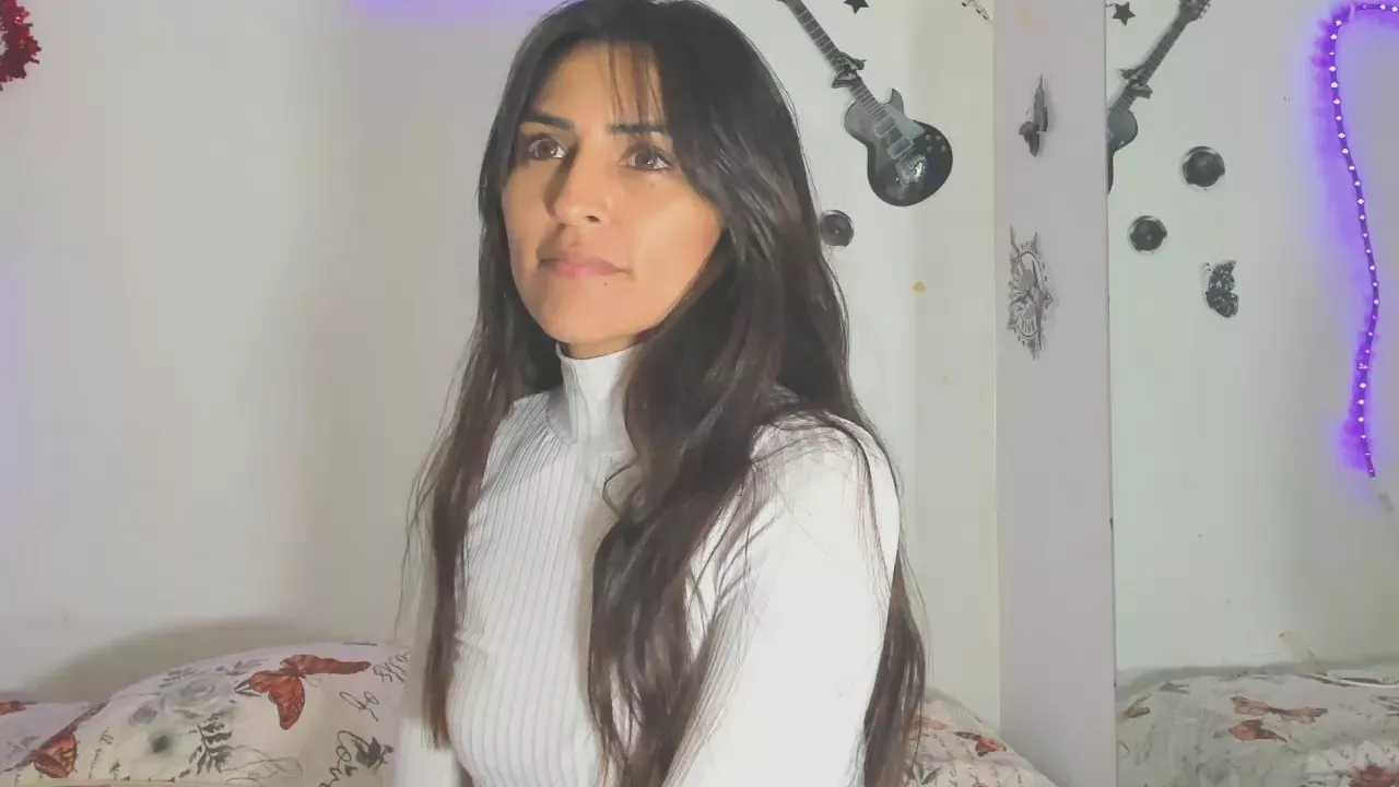 Offline Sofiacruz1 on Cam4