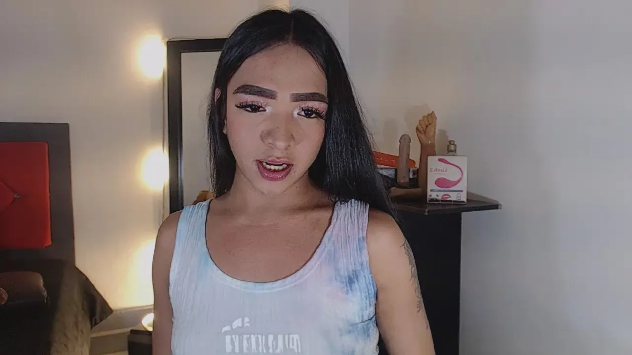 Offline sofiaxdollxxx on Cam4