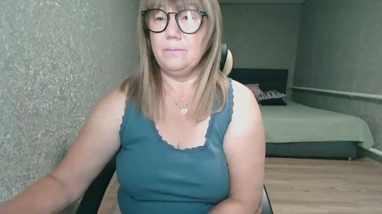 Freechat SonyaNightt on Cam4