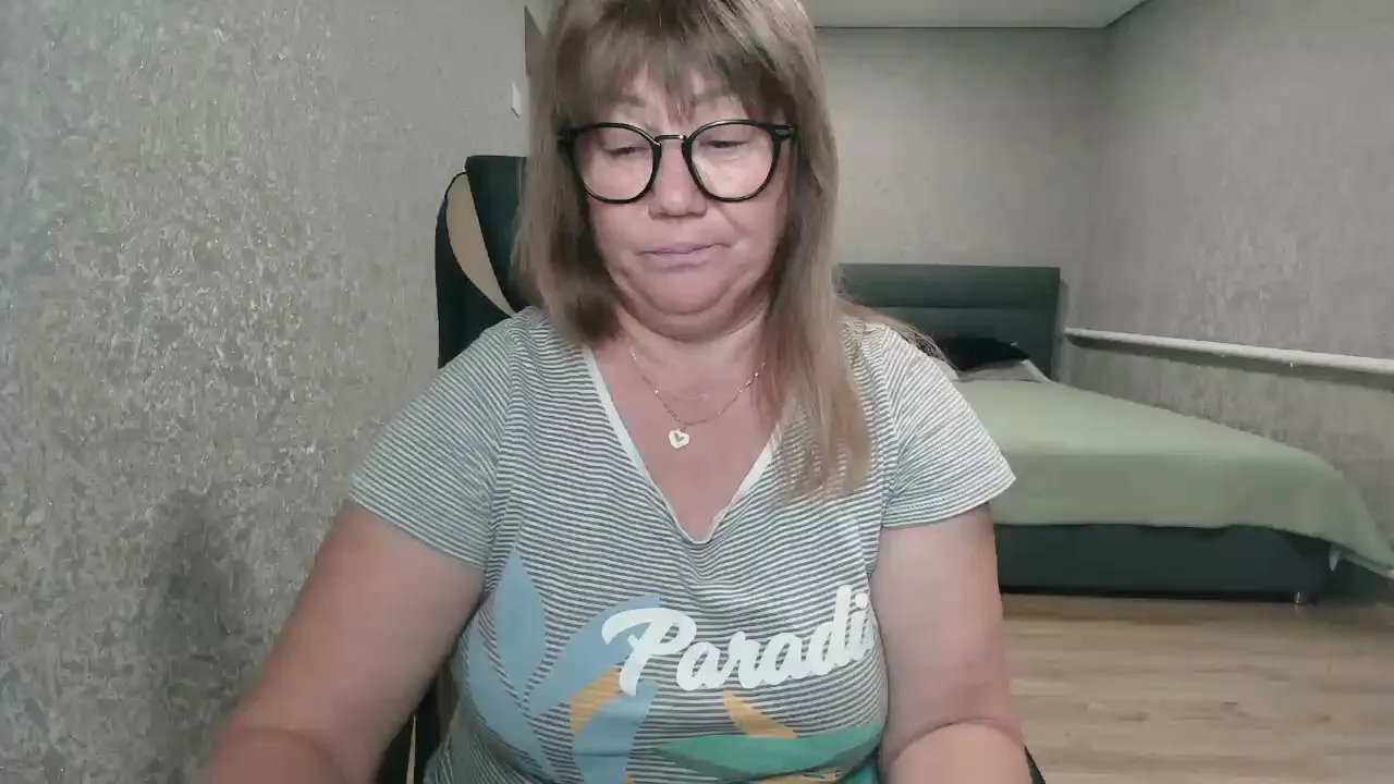 Freechat SonyaNightt on Cam4