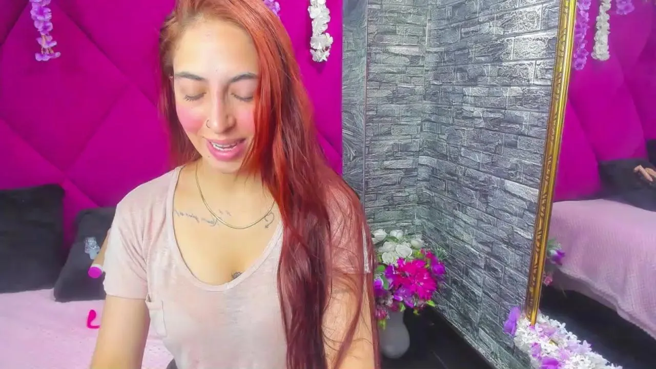 Offline Sophia_Greey on Cam4