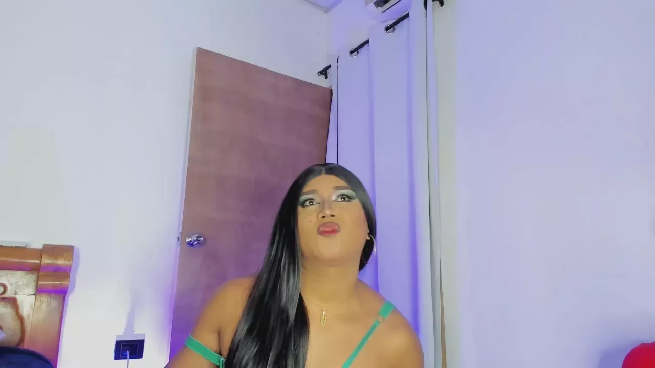 Offline Sophiabelmontes on Cam4