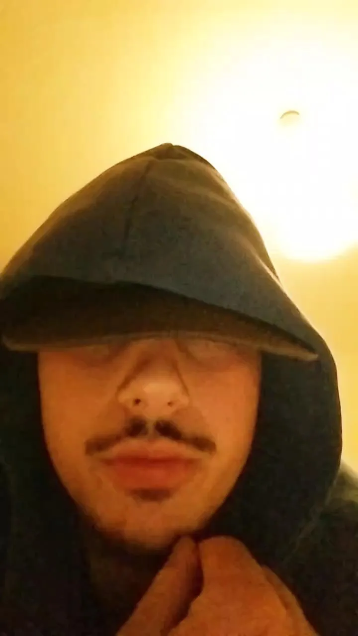 Spaccaculi23 — Freechat on Cam4