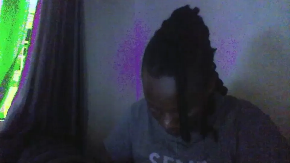 Offline spicyebony2 on Cam4