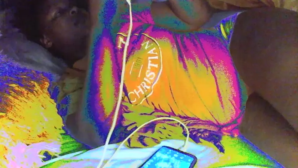 Offline spicyebony2 on Cam4