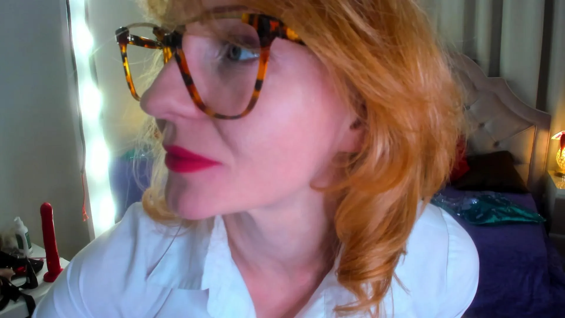 Offline SquirtyAlisa on Cam4