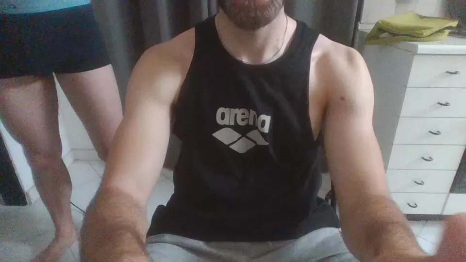 Offline Staggatros on Cam4