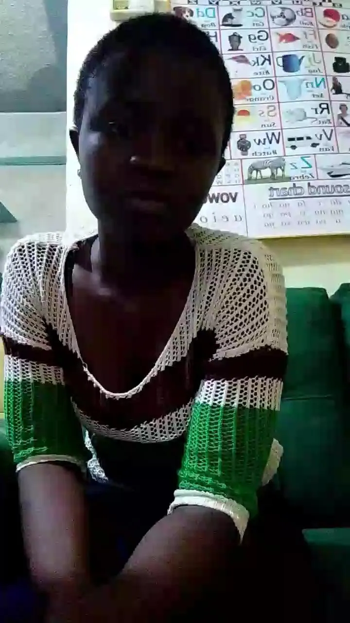 Offline Starline34 on Cam4