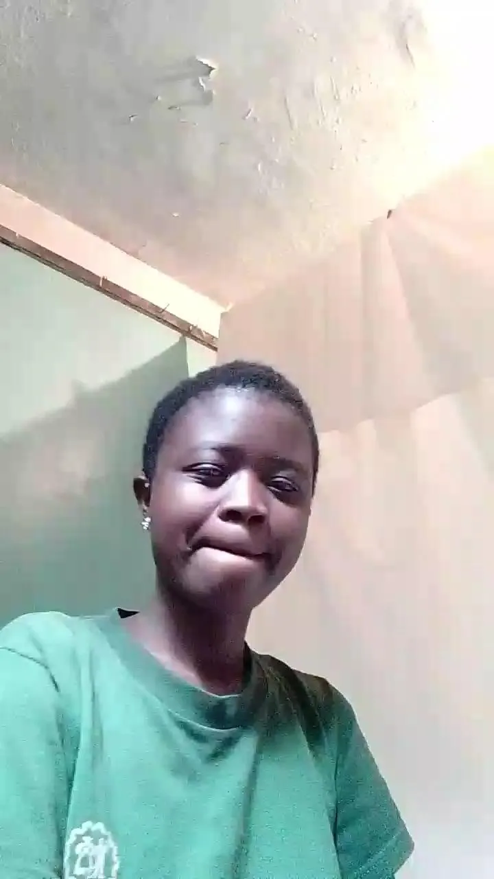 Offline Starline34 on Cam4