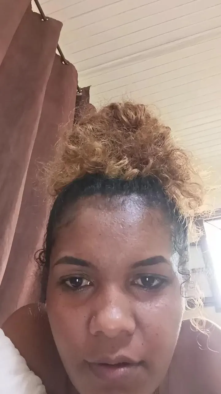 Offline stella268 on Cam4