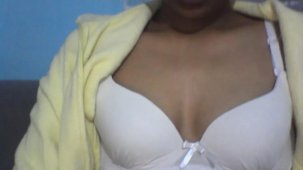 Offline stellah88 on Cam4